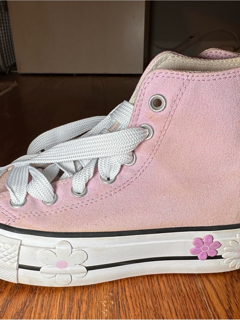 Converse Pink High-Top Canvas Kids Sneakers with Daisy Accents